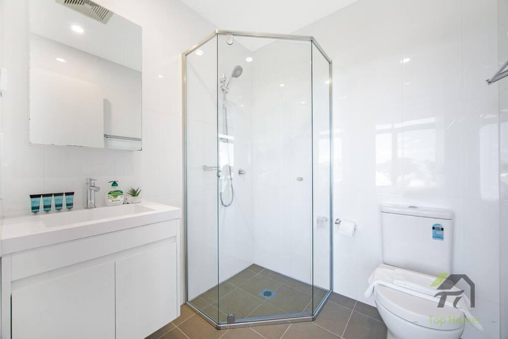 Wonderful In Parramatta Apartment